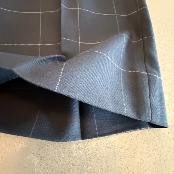 Banana Republic Women's Royal Blue Chevron Avery Straight Cropped 14x25 EUC - Picture 3 of 10